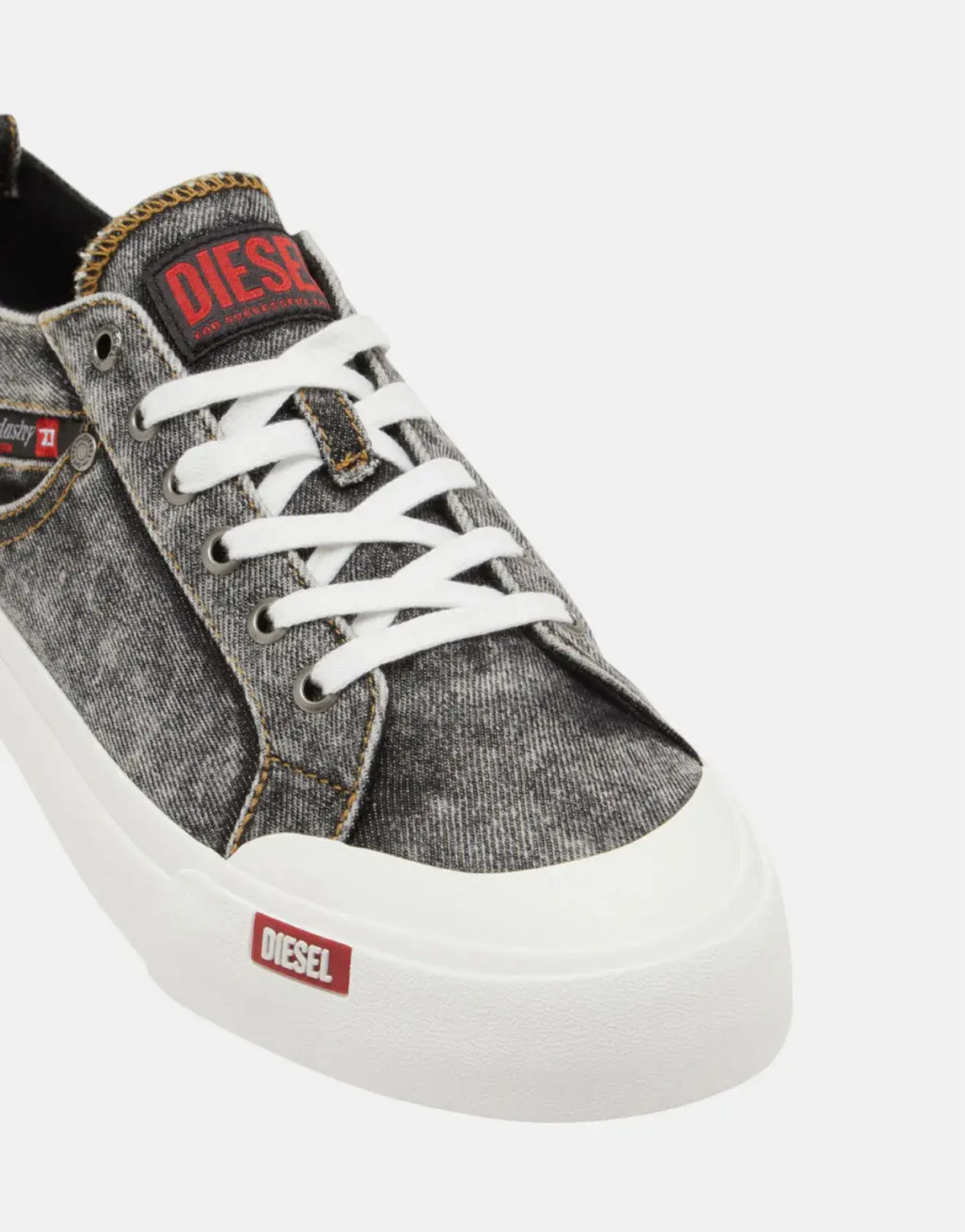 Diesel S-Athos NMD Low Sneakers T8013
