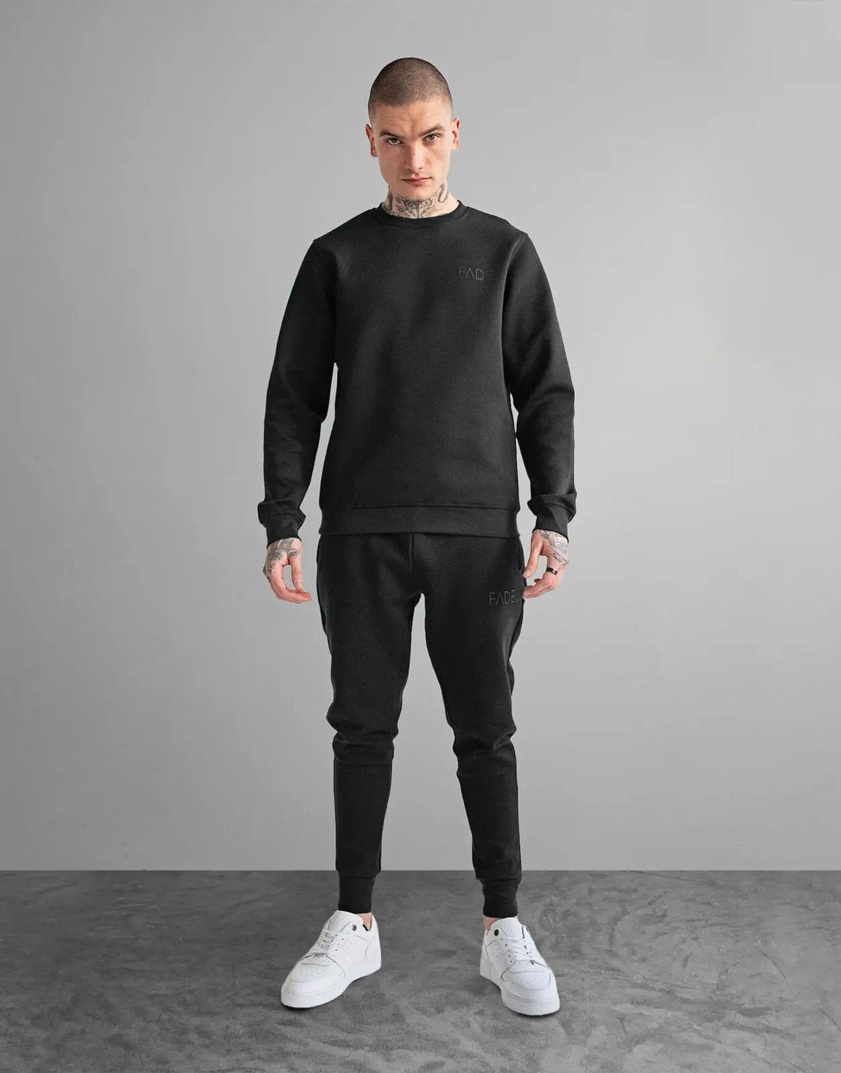 Fade Essential Sweatshirt Black - view 3