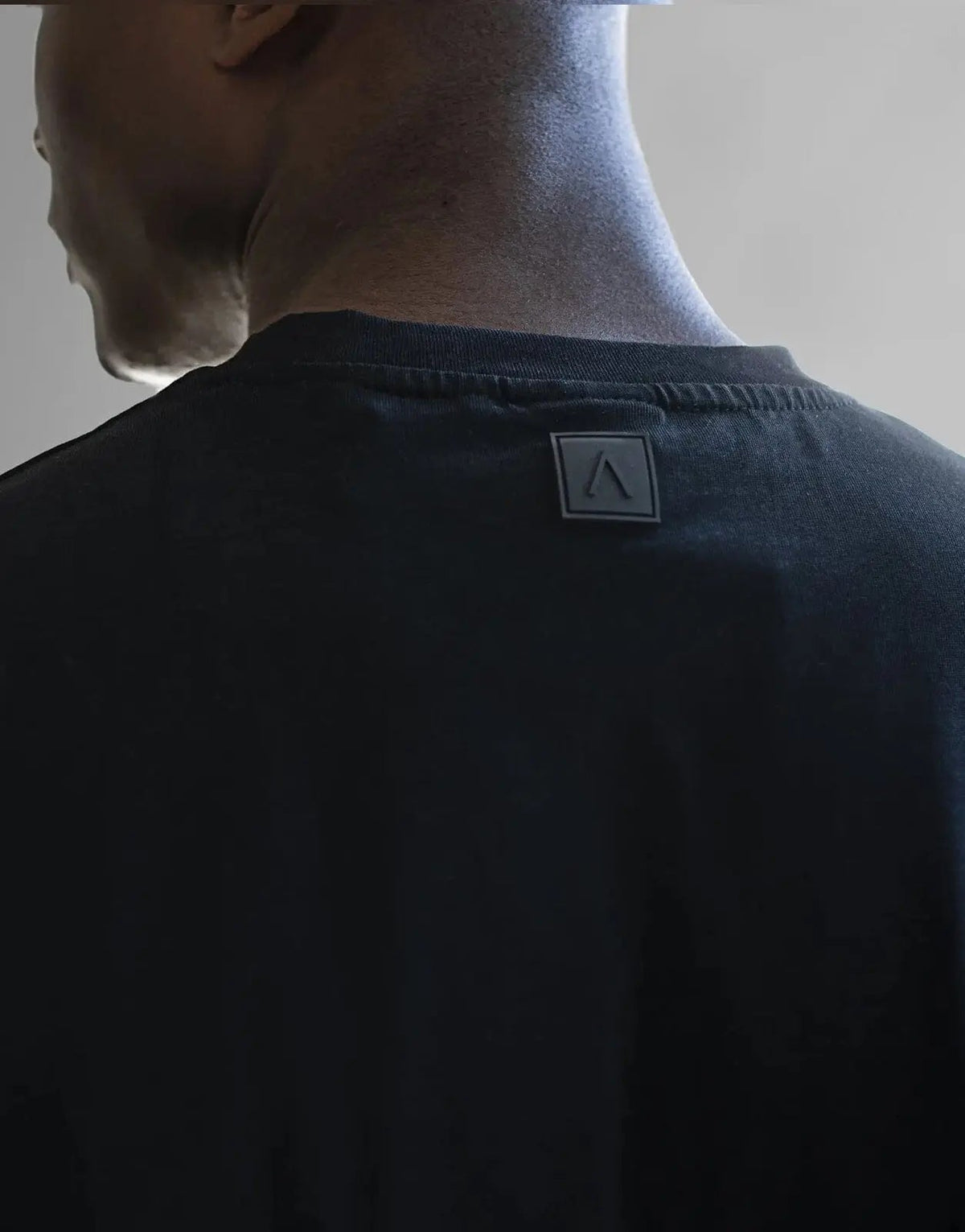 Fade Iconic Boxy Black T-Shirt - view 4
